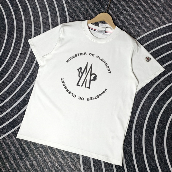 モンクレールTシャツ正面デザイン